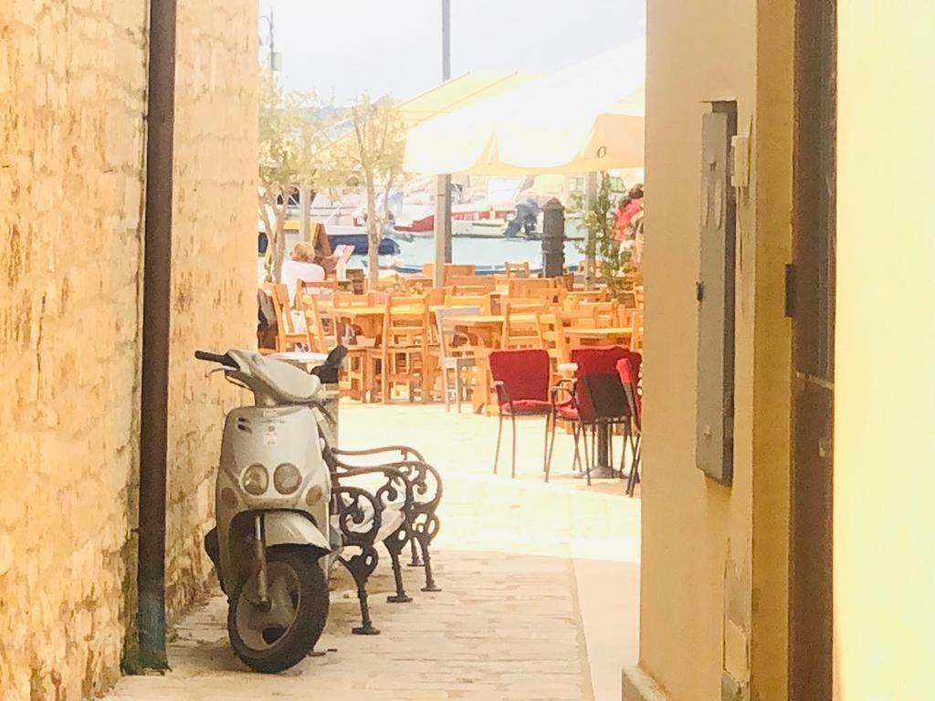 Istrian Stone House In The Heart Of The Beautiful Fishing Village Fazana - Only Few Steps From The Sea And The Wonderful Beach - Incl Plasma-Quad-Plus-Filter Against C O V I D Esterno foto