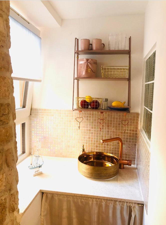 Istrian Stone House In The Heart Of The Beautiful Fishing Village Fazana - Only Few Steps From The Sea And The Wonderful Beach - Incl Plasma-Quad-Plus-Filter Against C O V I D Esterno foto